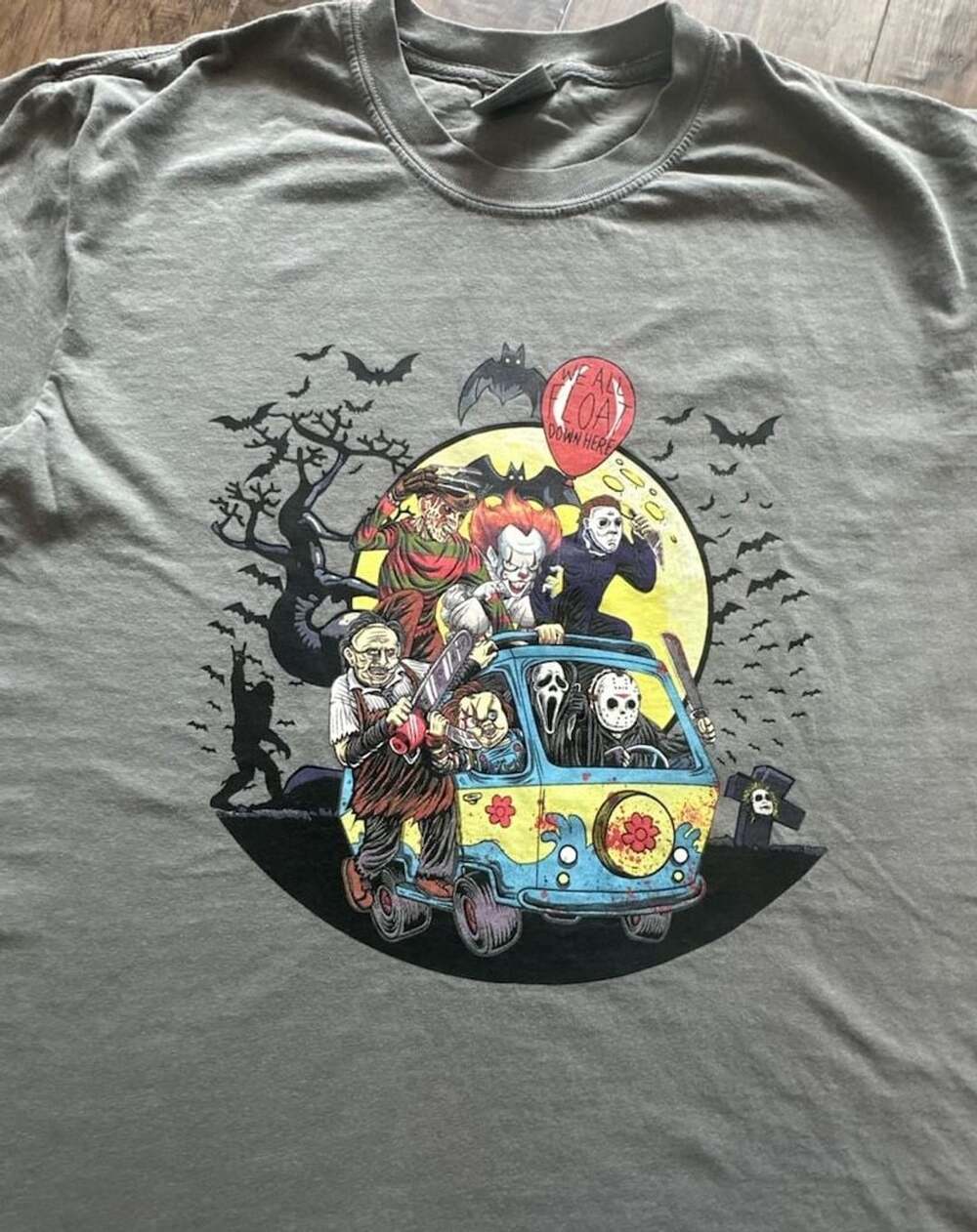 Comfort Colors Horror Icons Mystery Van T-Shirt Size L Gray